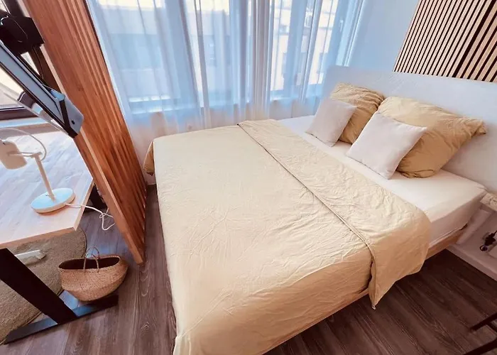 The - Direkt In Der Stadt! *